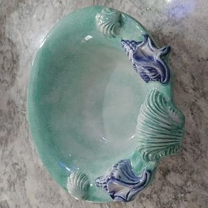 Vintage Pottery Ceramic Seashell Bowl